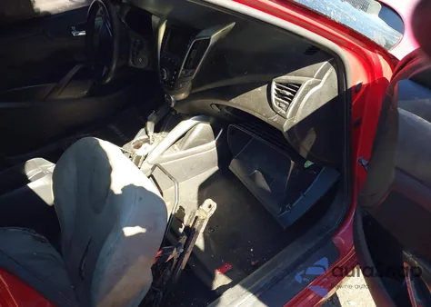 2012 Hyundai Veloster Base W/Gray z USA, uszkodzony, nr VIN KMHTC6AD4CU027512